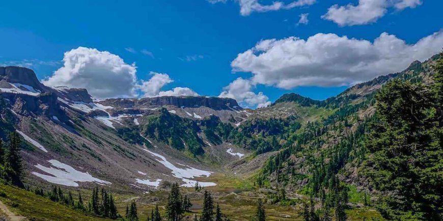 The Best Weekend Trips, Seattle | Glamping in Washington