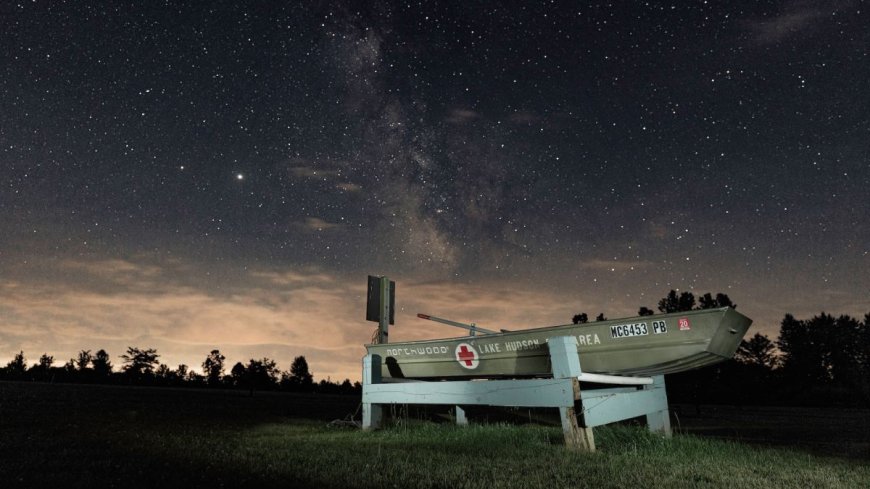 The 5 Best Places to View April’s Lyrid Meteor Shower