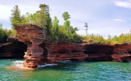 15 Best National and State Parks Near Madison, Wisconsin