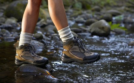 How to Properly Break in Hiking Boots