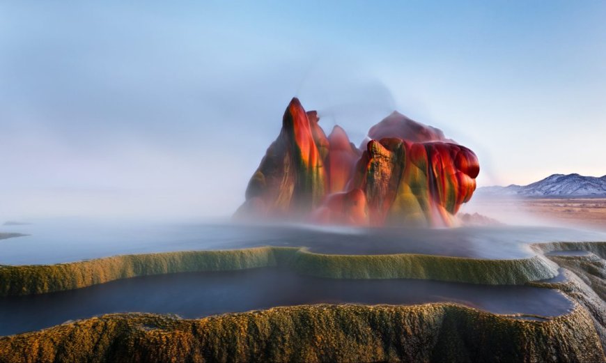 10 Mind-Blowing Geyser Hikes In The Western United States