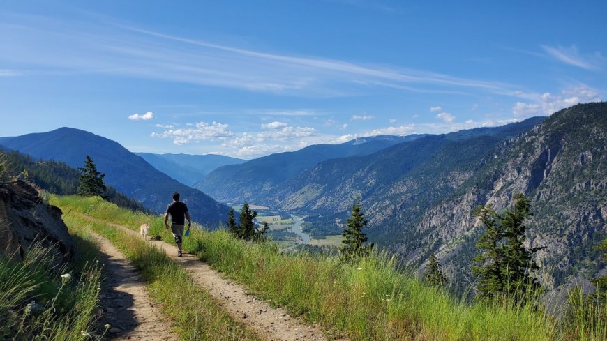 Hiking to French Mine Near Hedley in British Columbia’s Okanagan