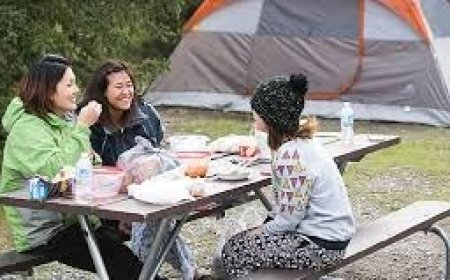 It's Camping O'Clock, so Let's Eat!