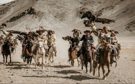 Megan Hine: Hunting With The Golden Eagles of Mongolia