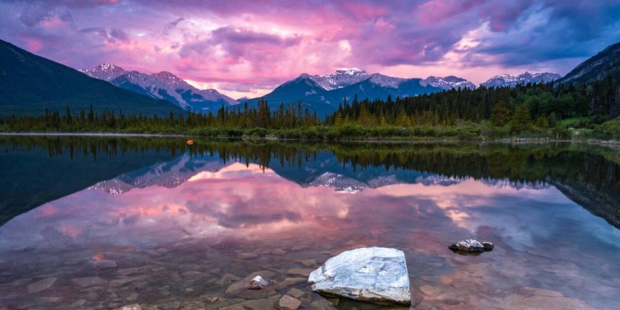 The Best Vacations in Canada to Celebrate Victoria Day, 2023