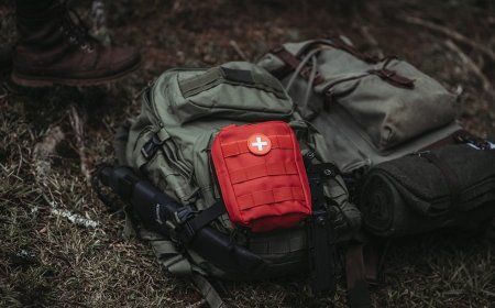 How Bear Grylls Uses Natural Antiseptics In The Wild