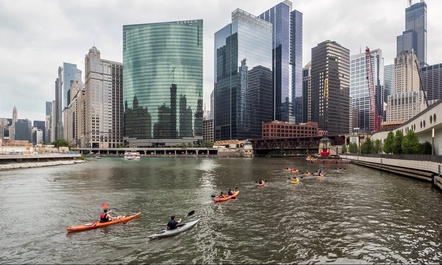 Kayak Chicago: The 5 Best Rivers in Chicagoland