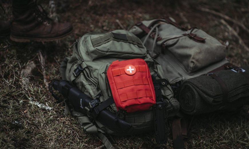 How Bear Grylls Uses Natural Antiseptics In The Wild