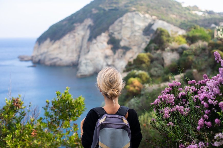 10 Unexpected Things You’ll Experience While Solo Traveling