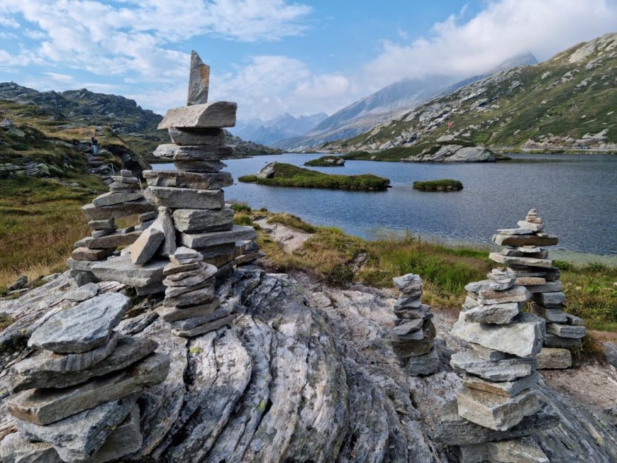 Yosemite Park Rangers Say ‘Yes’ to Knocking Over Cairns