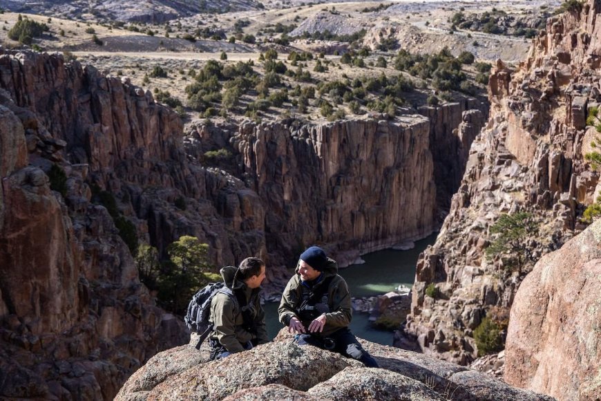 Bear Grylls on What’s It’s Really Like to Work with Celebs on ‘Running Wild’