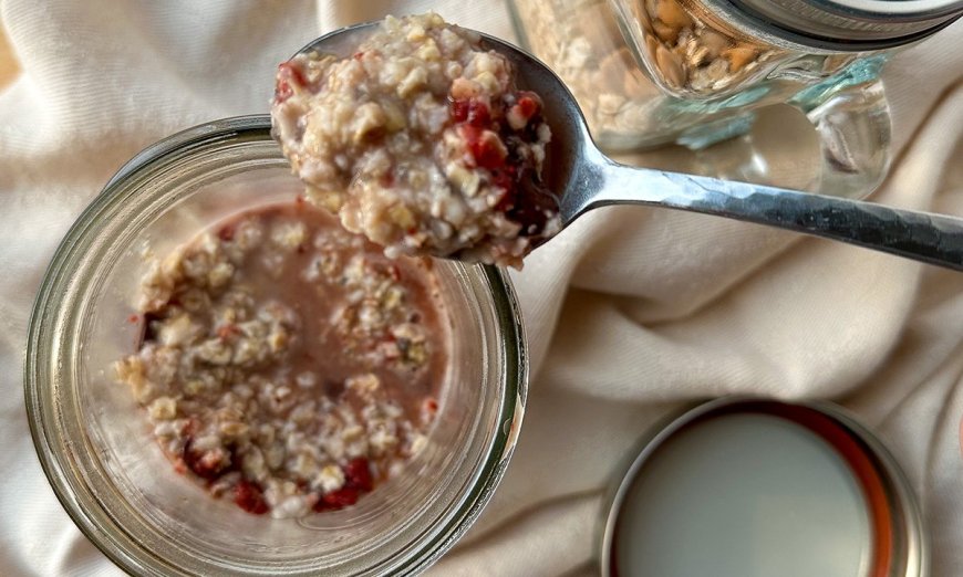Recipe: This Homemade Instant Oatmeal is Perfect for Your Next Camping Trip