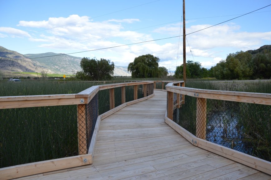 Osoyoos & Oliver, in the Okanagan, British Columbia – Offers Plenty To Do in the Summer