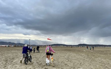 ‘Situation Critical’: Watch the Wildest Videos From Trapped Crowds Inside Burning Man As Organizers Lift Driving Ban