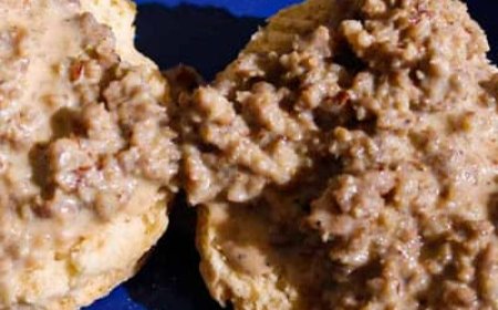 Camping Biscuits And Gravy: Simple Sausage Gravy Breakfast