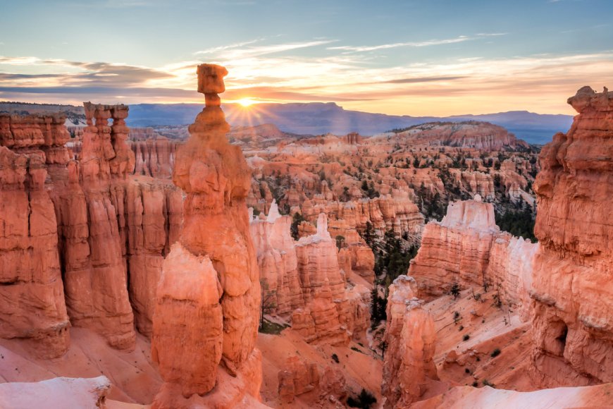 Watch: Bryce Canyon Search and Rescue Use Ropes to Save Trapped Hikers