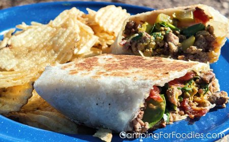 Blackstone Cheesy Bacon-Burger Toasted Wraps