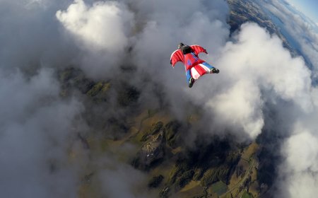 Pro Skydiver Dies When Chute Fails to Open During Daring Jump