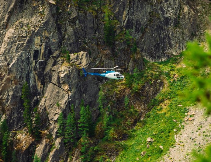 Rescuers Help Woman Who Got Stuck on a Cliff in a Bikini