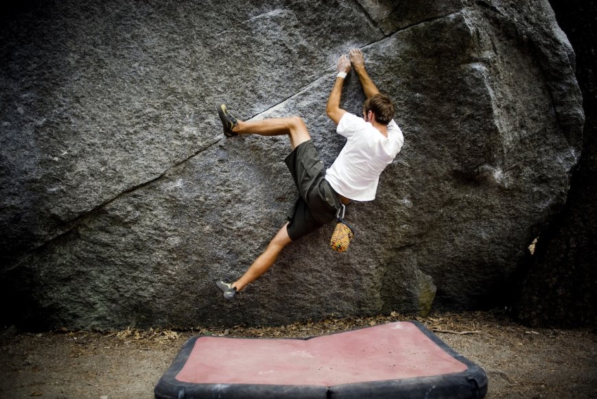 You’ve Heard of Bouldering, But How About ‘Micro-Bouldering’?
