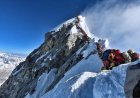 274 People Summited Mount Everest Yesterday—That’s a Record