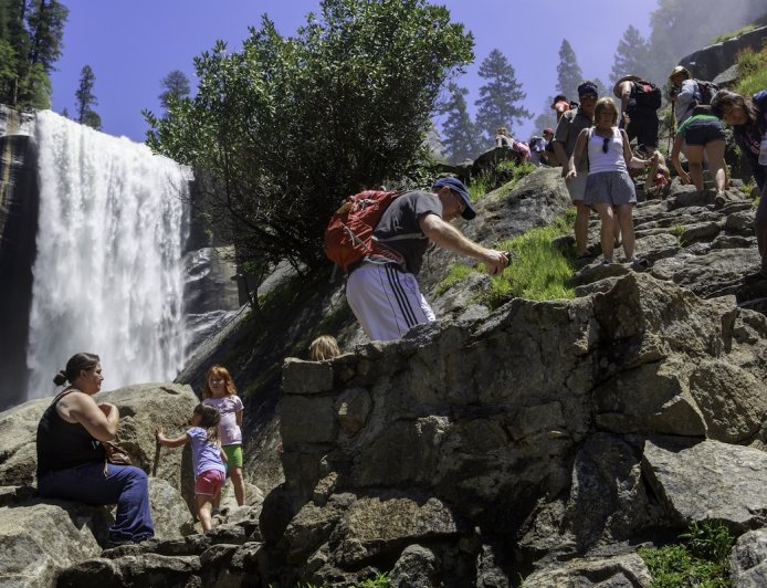 Yosemite Visitors Describe Holiday Weekend as ‘Chaotic’