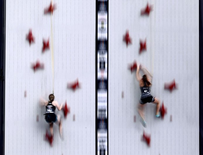 Speed Climber Emma Hunt Broke a World Climbing Record (Video)