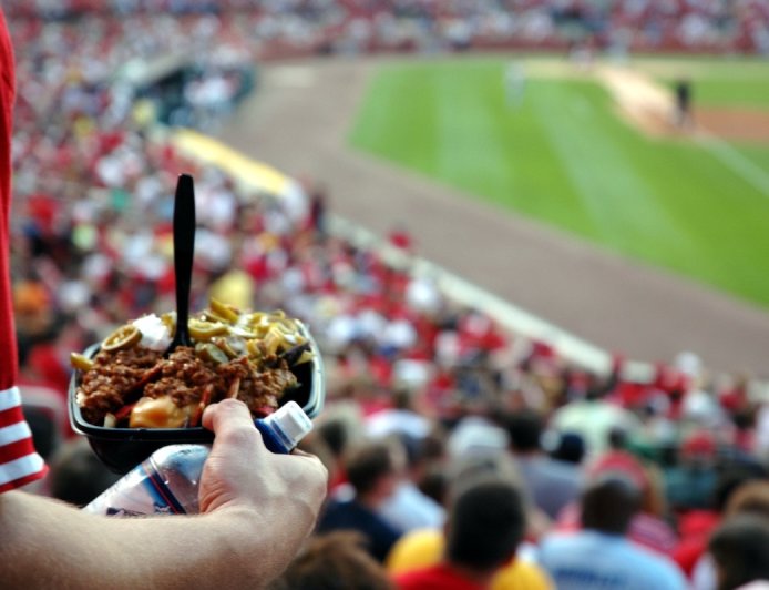 Mystery Animal Grabs Snacks Around Fans’ Feet at Mets Stadium