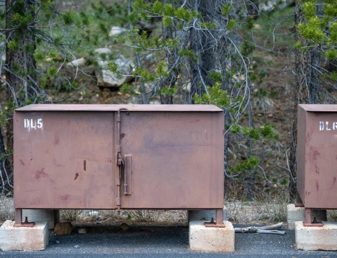 Engineer Designs Brilliant Sliding Shelf for Bear Boxes in Yosemite